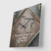 詩篇23:1聖聖書に銀の十字架を乗せて スクエア壁時計 (傾斜)