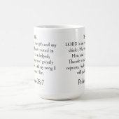 詩篇28:7 聖書の詩、力強い聖句 モダン コーヒーマグカップ (中央)