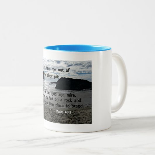詩篇40:2彼はぬるぬるぬるした穴から私を引き上げた ツートーンマグカップ (正面右)