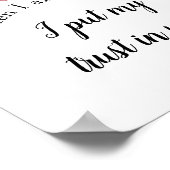 詩篇56:3私が聖書の聖句の水の色を恐れているとき ポスター (角)