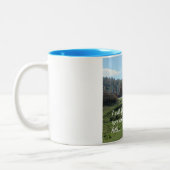 詩編121私は丘に私の目を持ち上げる ツートーンマグカップ (左)