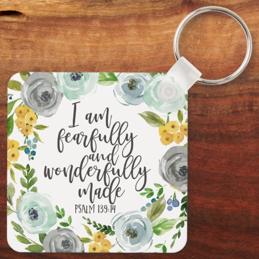詩編139:14恐ろしく素晴らしく作られたフローラ キーホルダー (裏面)