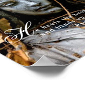 詩編147:3喪主の脚本質帆布8 x 10 ポスター (角)