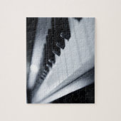 詳細なピアノ鍵 ジグソーパズル (縦)