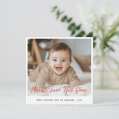 詳細応援今年のベビーおもしろいクリスマスフォトレッド シーズンカード (スタンド正面)