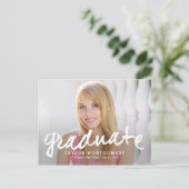 誇らしげにブラシ仕上げ卒業発表/招待状 インビテーションポストカード (スタンド正面)