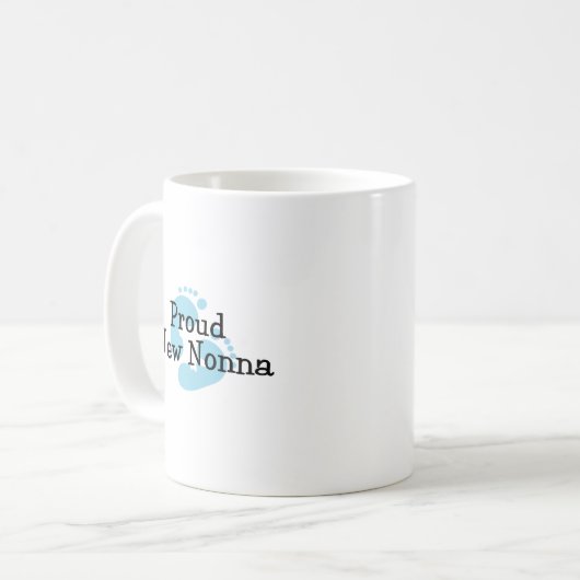 誇りを持ったで新しいNonnaの男の赤ちゃんの足跡 コーヒーマグカップ (正面左)