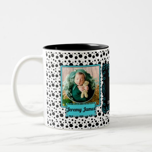 誇りを持ったな叔母さんDalmatian Printの白黒写真 ツートーンマグカップ (左)