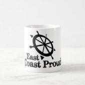 誇りを持ったな東海岸-航海のな舵輪のマグ コーヒーマグカップ (中央)