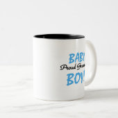 誇りを持ったな祖父の男の赤ちゃんのTシャツおよびギフト ツートーンマグカップ (正面右)