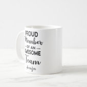 誇りを持ったチームのメン素晴らしバー、名前をカスタムする コーヒーマグカップ (正面左)