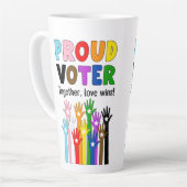 誇りを持った投票者 – 一緒に愛が勝つ！ カフェラテマグ (左アングル)