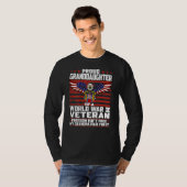 誇りを持った第二次世界大戦の孫娘2退役軍人2 Tシャツ (正面フル)