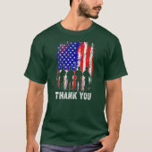 誇りを持った退役軍人アメリカ国旗ありがとう退役軍人 Tシャツ (正面)