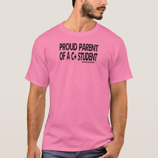 誇りを持ったC+学生の親 – 黒文字 Tシャツ (正面)