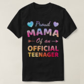 誇りを持ったMama Of公式10代の若者13誕生日13歳 Tシャツ (デザイン正面)