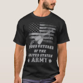 誇りを持ったUS Army退役軍人（犬タグ付き） Tシャツ (正面)