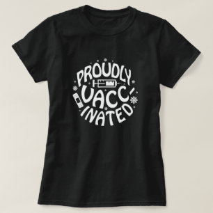 誇りを持ってワクチンを接種されたコヴィド19コロナウイルスが白を打つ Tシャツ