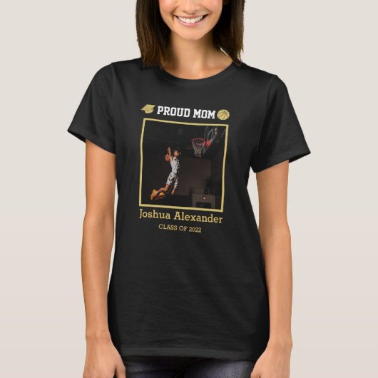 誇り母 バスケットボール選手 フォト 卒業 Tシャツ (正面)