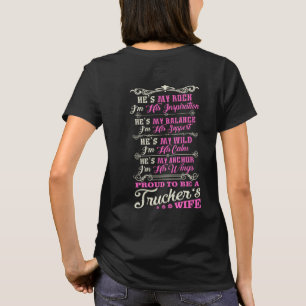 誇り高いトラック運転手の妻 Tシャツ