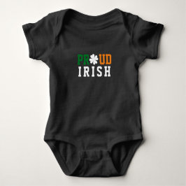 誇り高きアイルランドのシャムロック ラッキークローバー  St Paddy ベビーボディスーツ