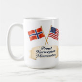 誇り高きノルウェー系ミネソタ州出身の遺産 コーヒーマグ コーヒーマグカップ (左)