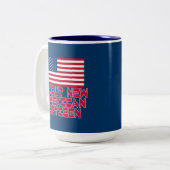 誇り高く新しいアメリカの市民 ツートーンマグカップ (正面左)