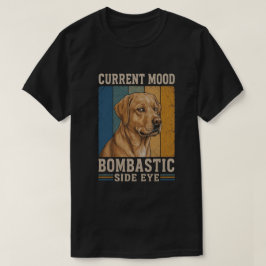 誇張的な斜視のラブラドール レトロ おもしろ 犬 デザイン Tシャツ