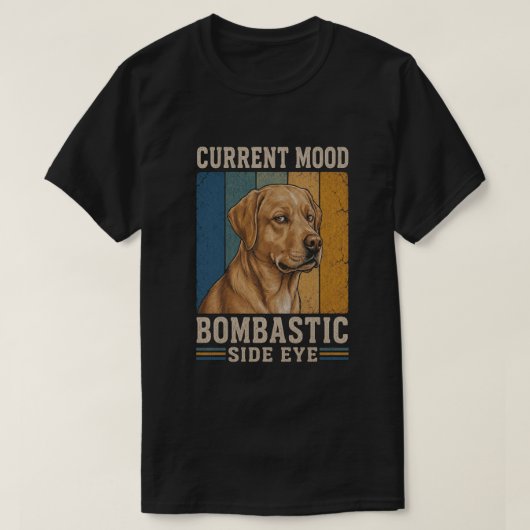 誇張的な斜視のラブラドール レトロ おもしろ 犬 デザイン Tシャツ (デザイン正面)