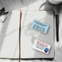 認知症の診断書を持っている キーホルダー