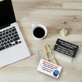 認知症の診断書を持っている キーホルダー