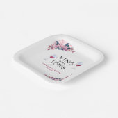 誓いの前にヴィーノ ピンクの花のブライダルシャワー ペーパープレート (傾斜あり)