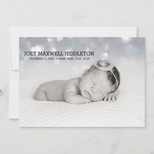 誕生のお知らせ2枚の写真美しい《写真》ぼけ味 案内状 (正面)