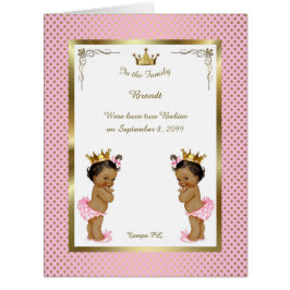 誕生の女の子の発表カード、写真、記念品を結び付けます