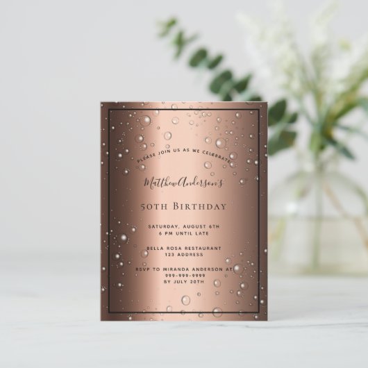 誕生パーティーブロンズの黒いバブルの招待状 ポストカード (スタンド正面)