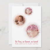 誕生ベビーガールフォトコラージュシンプル可愛ミニマルい 案内状 (裏面)