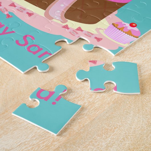 誕生会のためのキャンデーおよびチョコレートケーキ ジグソーパズル (側面)