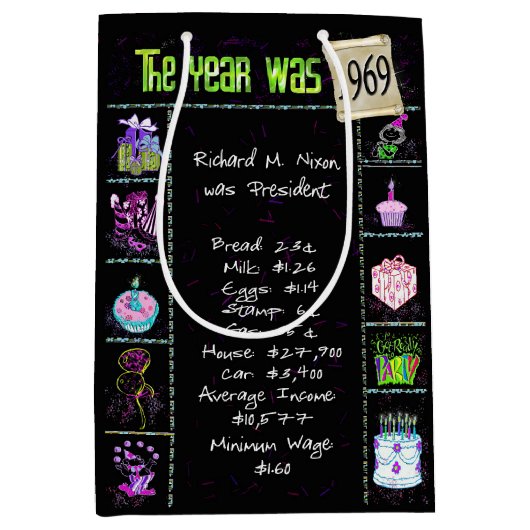 誕生年1969おもしろいトリビアオンブラック ミディアムペーパーバッグ (正面)