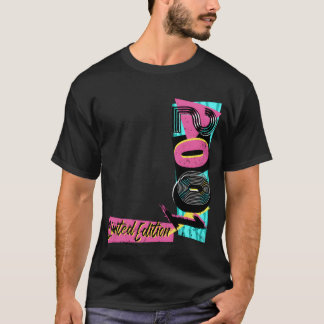 誕生年2001年 誕生日 80年代 90年代 限定版 v tシャツ