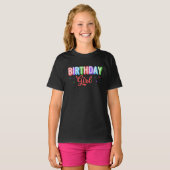 誕生日おめでとうの女の子 Tシャツ (正面フル)