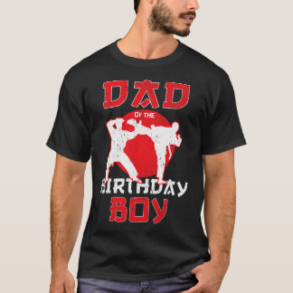 誕生日おめでとう空手テコンドー少年武道パパ Tシャツ