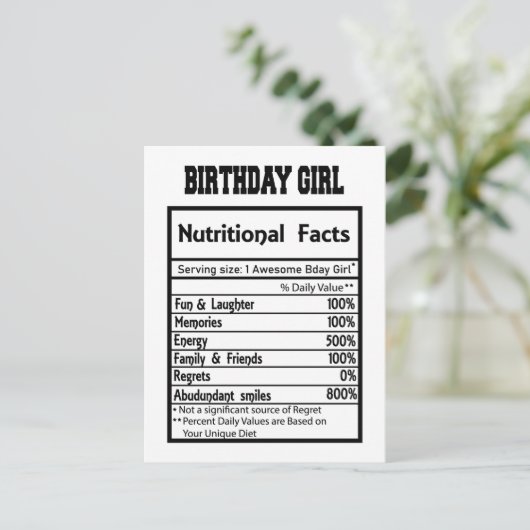 誕生日おもしろいの女の子の栄養事実 ポストカード (スタンド正面)