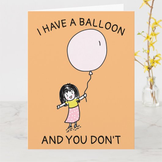 誕生日おもしろい女の子ではないバルーンを持っているCA カード (黄色い花)