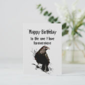 誕生日に私はforvermoreおもしろいRavenを愛する ポストカード (スタンド正面)