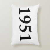 誕生日のための1951年、記念日、お祝い アクセントクッション (正面(垂直))