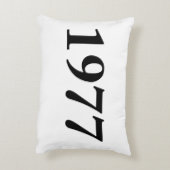 誕生日のための1977年、記念日、お祝い アクセントクッション (裏面(縦))