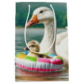 誕生日のガチョウで膨らませてゴスリングするリングや輪 ミディアムペーパーバッグ (正面)