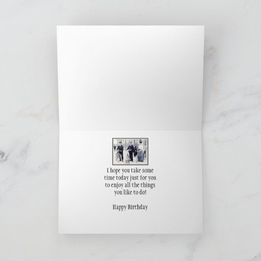 誕生日のサイクリストの自転車おもしろいヴィンテージ写真 カード (内部)