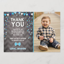 誕生日のサンキューカードの男の子者の濃紺Bowtie