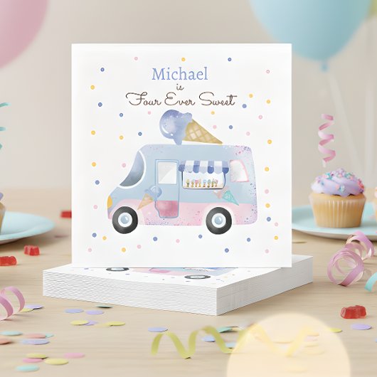 誕生日の四回の甘いアイスクリームトラック スタンダードランチョンナプキン